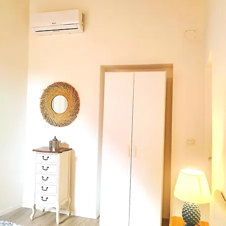 Domus Neapolis Happy Neapel