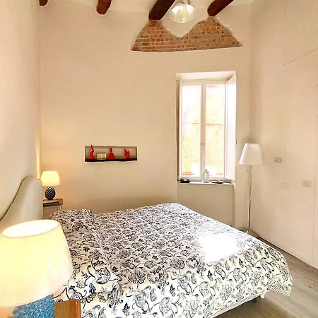 Apartment Domus Neapolis Happy